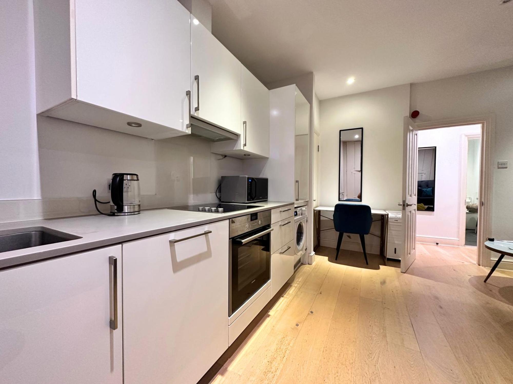 Mayfair Studio By Oxford Street - Luxurylondonstays Экстерьер фото